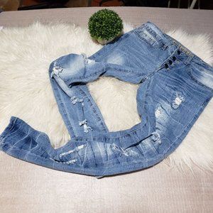 VIP destroyed ripped jeans 4 button closure skinny